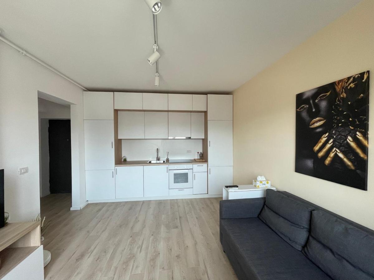 Diamond Luxury Apartment Near Presidential Palace Bucharest Exterior photo